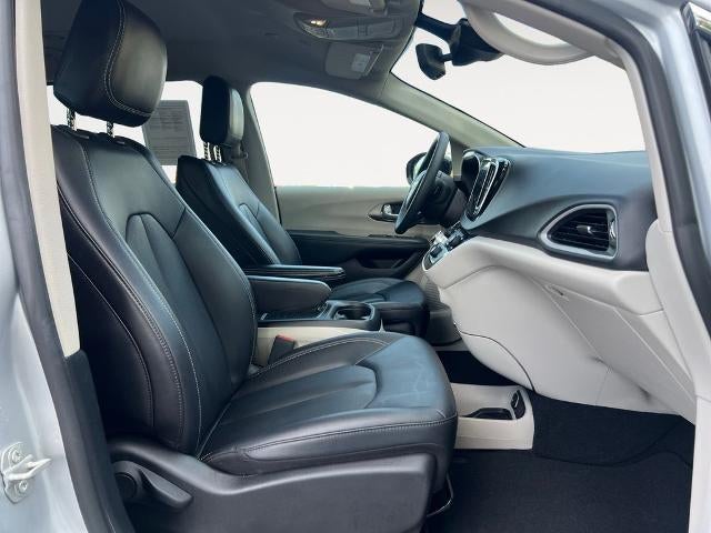 2024 Chrysler Pacifica Touring L FWD