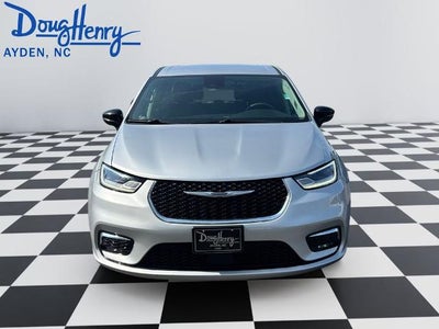 2024 Chrysler Pacifica Touring L FWD
