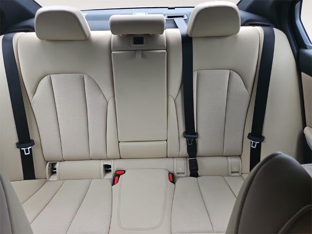 2024 BMW 330e xDrive Plug-In Hybrid