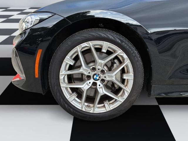 2025 BMW 330i Sedan