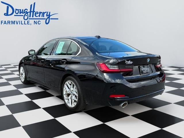 2025 BMW 330i Sedan