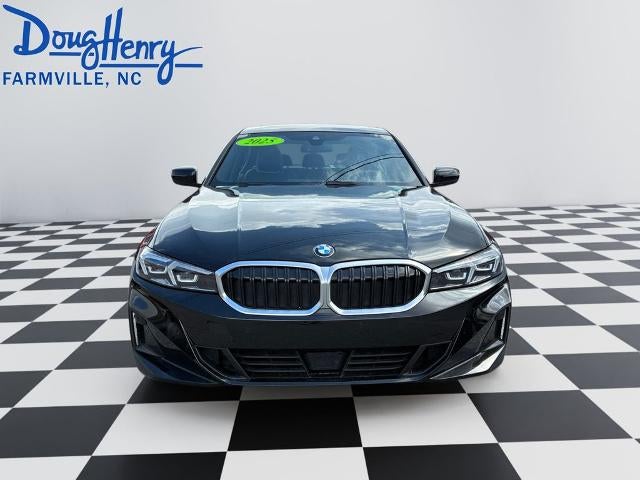 2025 BMW 330i Sedan