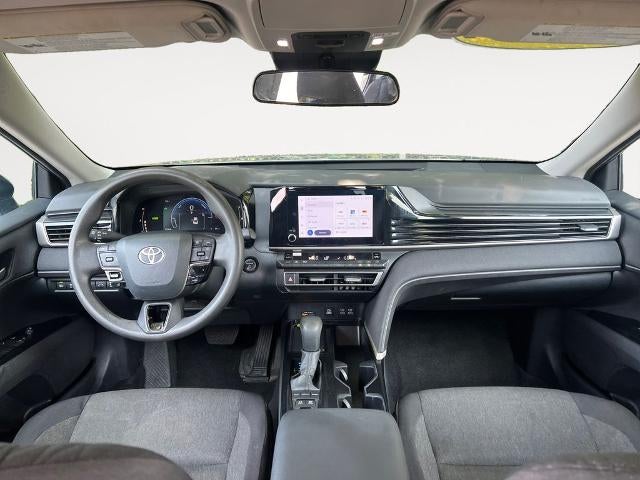 2025 Toyota Camry SE (SE)