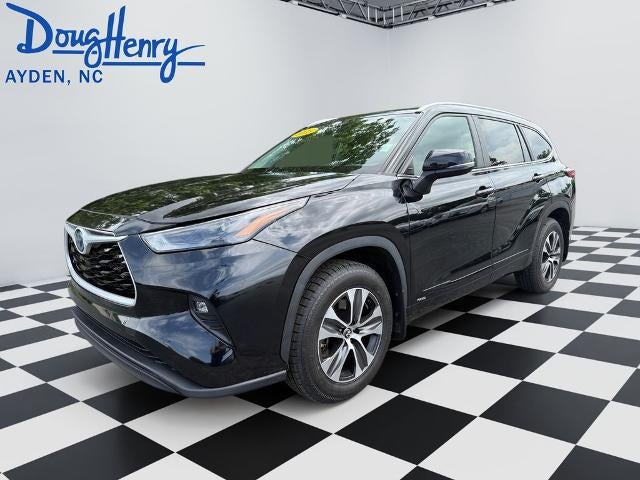 2023 Toyota Highlander Hybrid XLE AWD (Natl)
