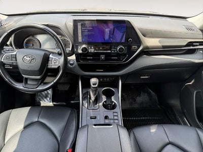 2023 Toyota Highlander Hybrid XLE AWD (Natl)