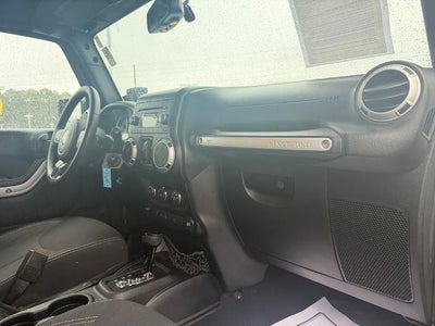 2016 Jeep Wrangler Unlimited 4WD 4dr Sahara