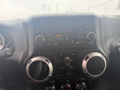 2016 Jeep Wrangler Unlimited 4WD 4dr Sahara