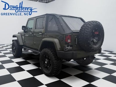 2016 Jeep Wrangler Unlimited 4WD 4dr Sahara