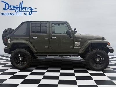 2016 Jeep Wrangler Unlimited 4WD 4dr Sahara