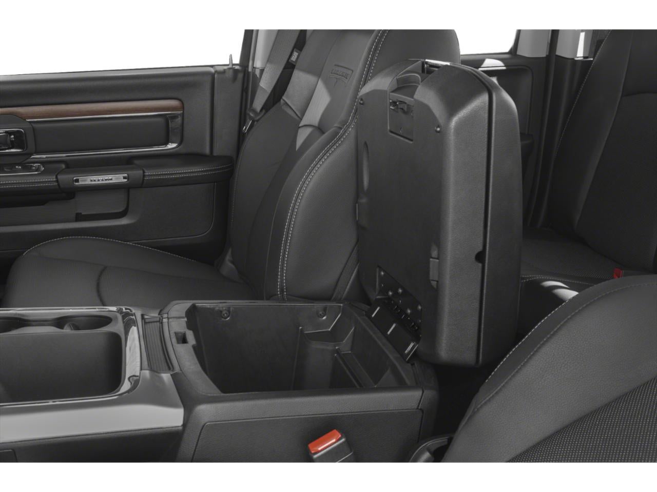 2015 RAM 1500 4WD Quad Cab 6.4 Ft Box Laramie