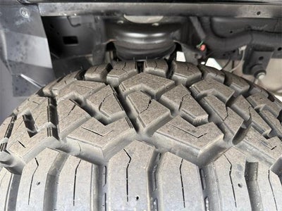 2021 RAM 1500 Laramie 4x2 Crew Cab 5'7" Box