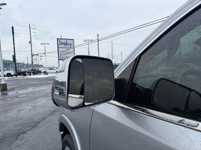 2019 RAM 1500 Longhorn 4x2 Crew Cab 6'4" Box