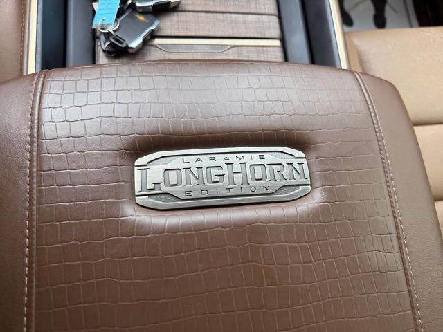 2019 RAM 1500 Longhorn 4x2 Crew Cab 6'4" Box