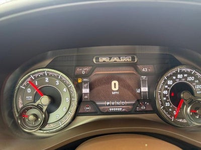 2019 RAM 1500 Longhorn 4x2 Crew Cab 6'4" Box