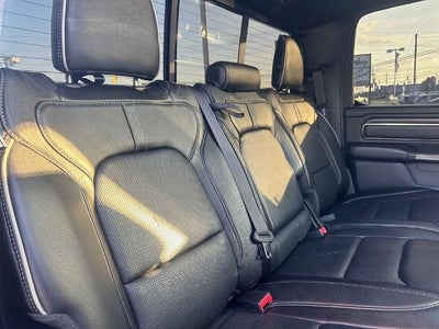 2019 RAM 1500 Limited 4x4 Crew Cab 5'7" Box