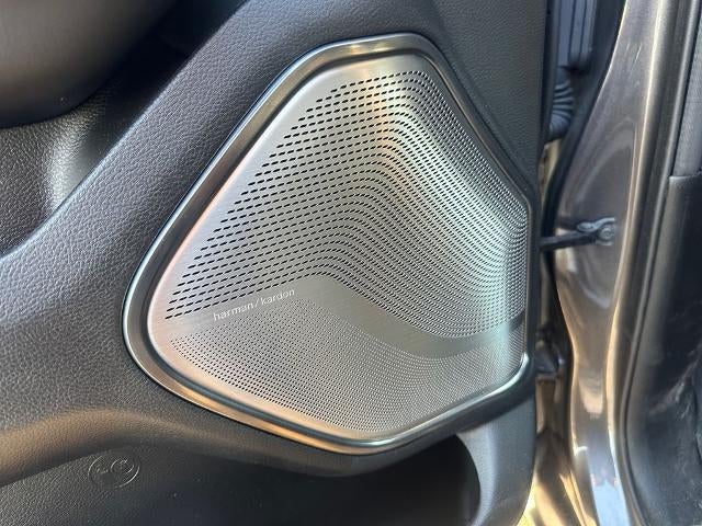 2019 RAM 1500 Limited 4x4 Crew Cab 5'7" Box