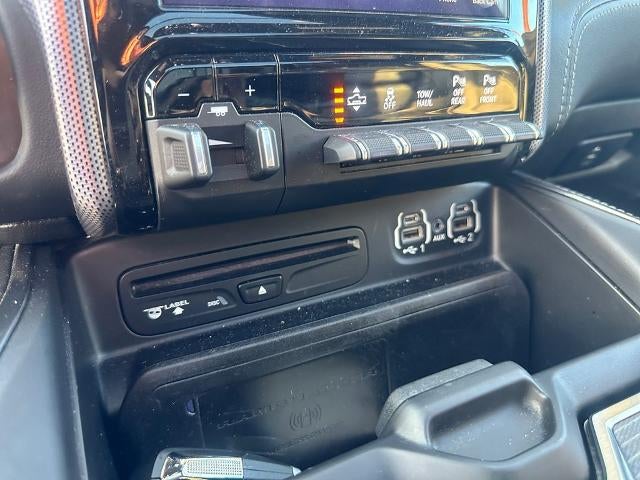 2019 RAM 1500 Limited 4x4 Crew Cab 5'7" Box