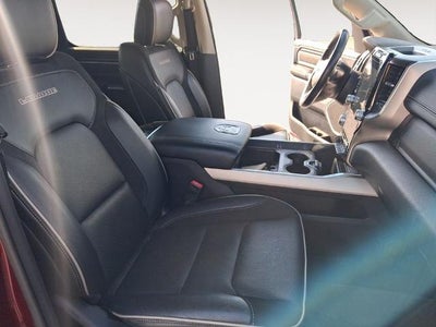 2022 RAM 1500 Laramie 4x4 Crew Cab 5'7" Box