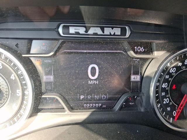 2022 RAM 1500 Laramie 4x4 Crew Cab 5'7" Box