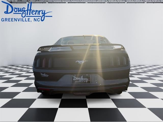 2017 Ford Mustang EcoBoost Fastback