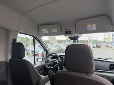 2023 Ford Transit Passenger Wagon T-350 148" Med Roof XL RWD