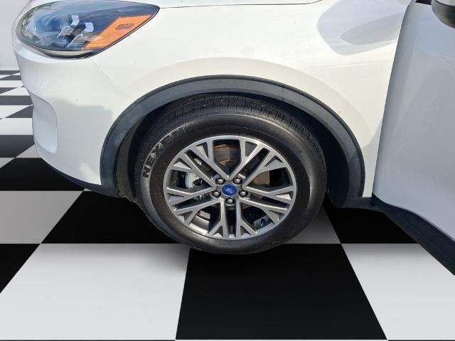 2022 Ford Escape SEL FWD