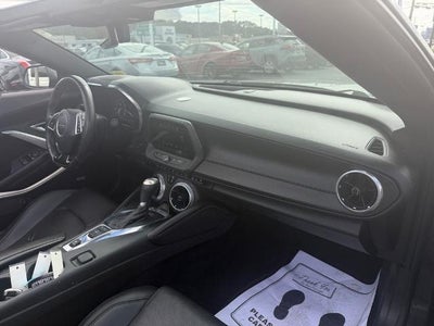 2018 Chevrolet Camaro 2dr Convertible 2LT