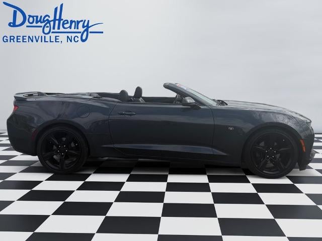 2018 Chevrolet Camaro 2dr Convertible 2LT