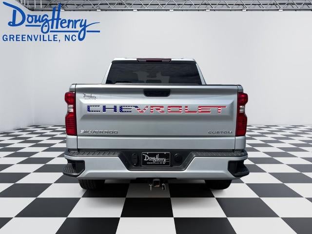 2022 Chevrolet Silverado 1500 Crew Cab Short Box 4-Wheel Drive Custom