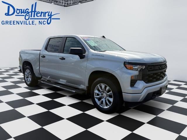 2022 Chevrolet Silverado 1500 Crew Cab Short Box 4-Wheel Drive Custom