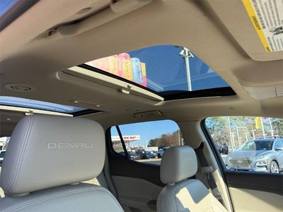 2019 GMC Acadia FWD Denali