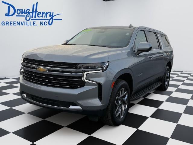 2024 Chevrolet Suburban 4WD LT