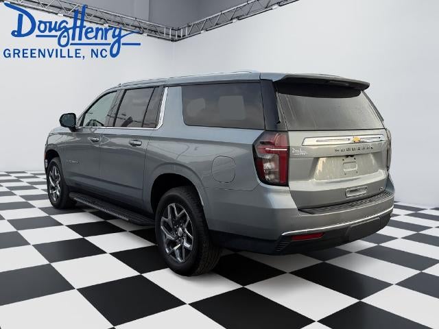 2024 Chevrolet Suburban 4WD LT