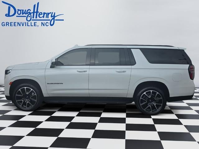 2022 Chevrolet Suburban 4WD RST
