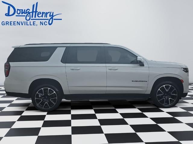 2022 Chevrolet Suburban 4WD RST
