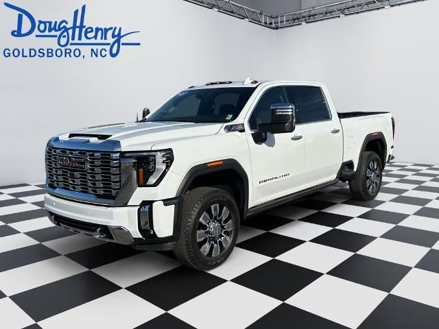 2025 GMC Sierra 2500 HD Crew Cab Standard Box 4-Wheel Drive Denali