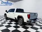 2025 GMC Sierra 2500 HD Crew Cab Standard Box 4-Wheel Drive Denali