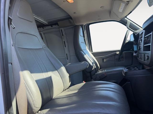 2020 GMC Savana Cargo Van 2500 Regular Wheelbase Rear-Wheel Drive