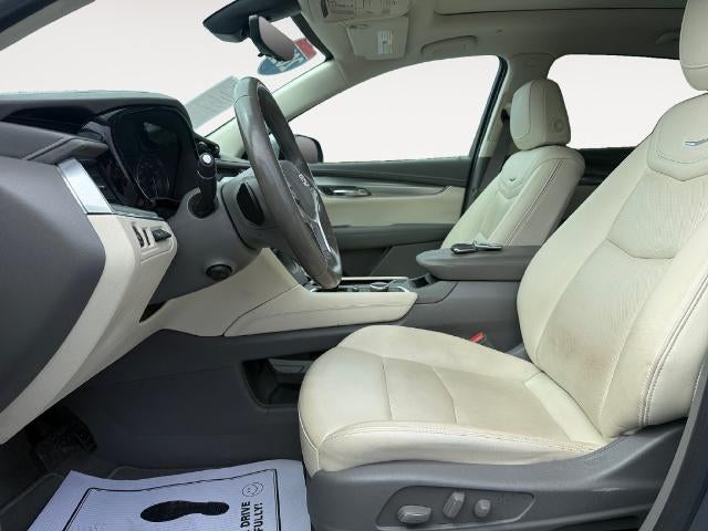 2021 Cadillac XT5 FWD 4dr Premium Luxury