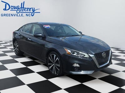 2019 Nissan Altima 2.5 Platinum AWD Sedan