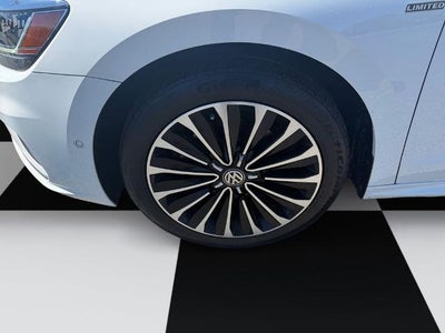 2022 Volkswagen Passat 2.0T Limited Edition Auto
