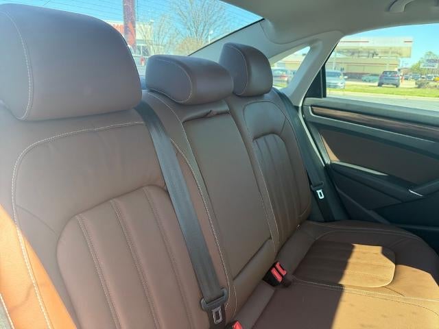 2022 Volkswagen Passat 2.0T Limited Edition Auto