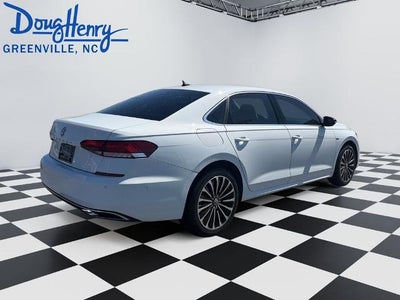 2022 Volkswagen Passat 2.0T Limited Edition Auto