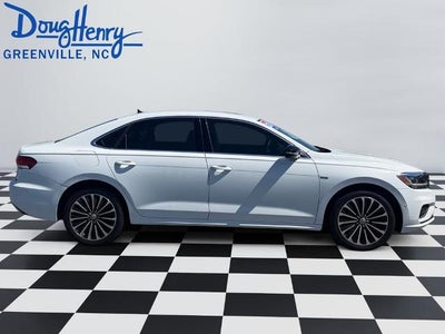 2022 Volkswagen Passat 2.0T Limited Edition Auto