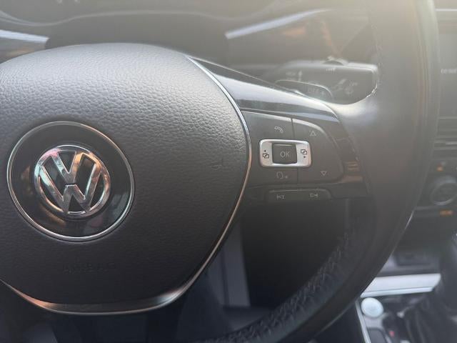 2021 Volkswagen Passat 2.0T R-Line Auto