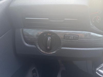 2021 Volkswagen Passat 2.0T R-Line Auto