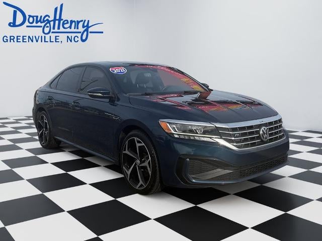 2021 Volkswagen Passat 2.0T R-Line Auto