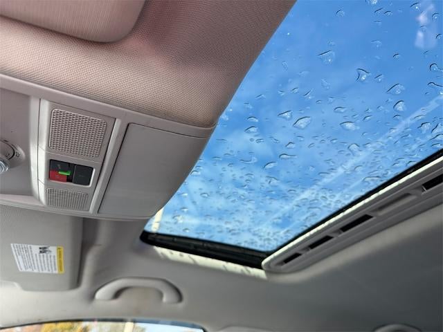 2022 Volkswagen Passat 2.0T SE Auto