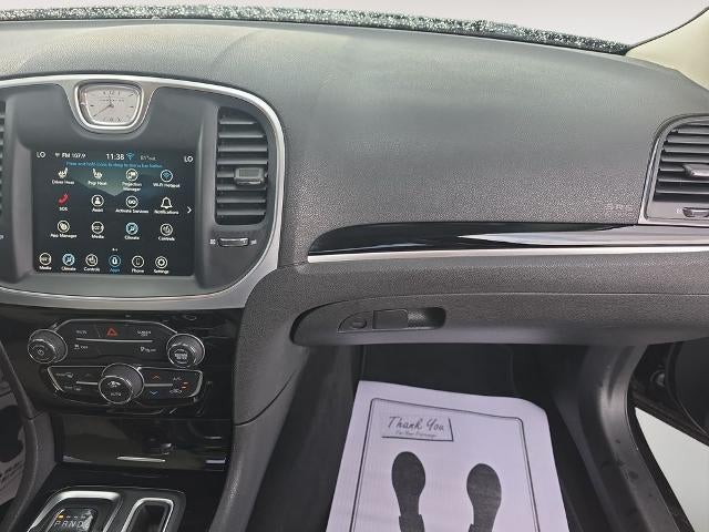 2023 Chrysler 300 Touring L RWD