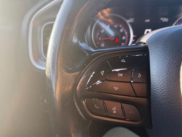 2020 Dodge Charger SXT RWD